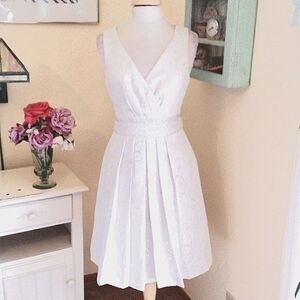 JS Boutique White and Silver Brocade Dressy Dress